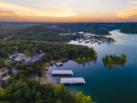 Top Outlet Malls, Craft Malls & Specialty Stores in Branson | Thousand ...