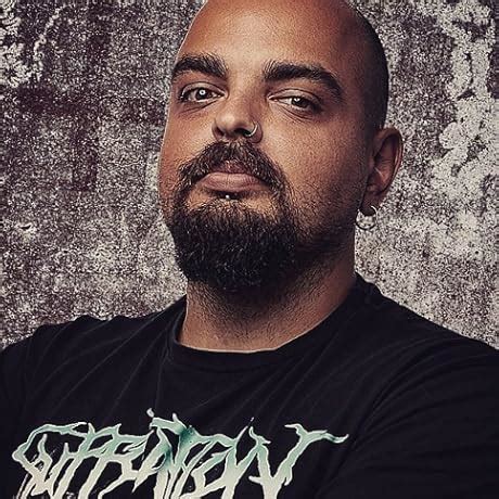 Irobot Roomba Combo J7 Robot Vacuum & Mop - Automatically Vacuums and ...