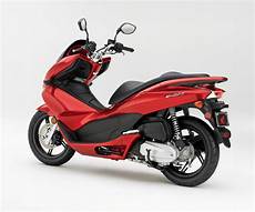 Honda Pcx Image by Honda Pcx 125 2010 2011 Autoevolution Honda Pcx Image