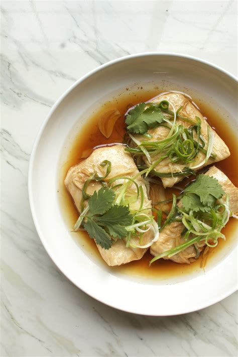 Chinese Steamed Fish with Ginger and Scallions Recipe