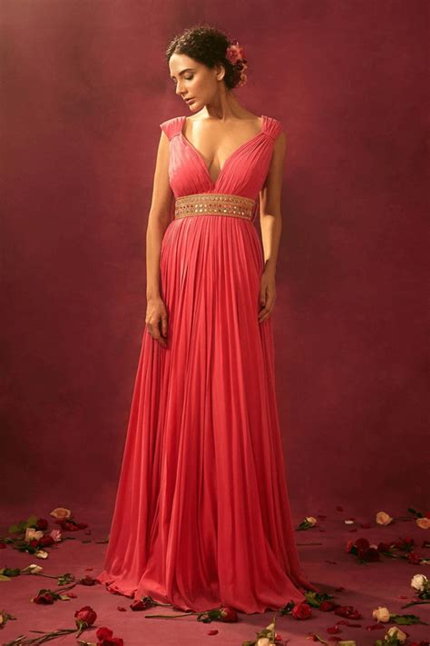 Captivating Bridal Shower Dress Ideas to Make Your Day Shine