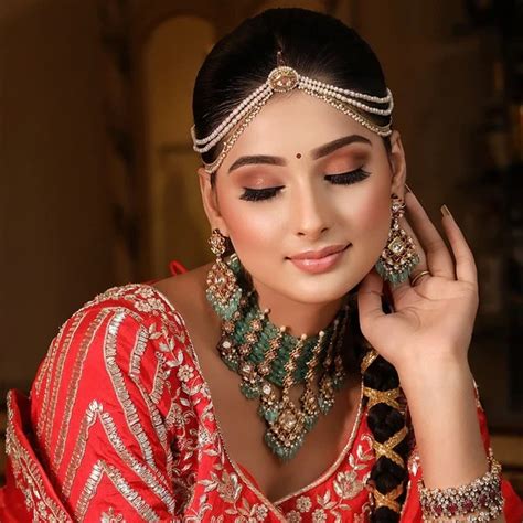 Best Makeup Academy & Makeup Artist Courses in Lucknow, Kanpur ...