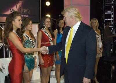 Miss USA contestants meet Beckie Hughes, Miss Colorado USA 2008; Raquel ...
