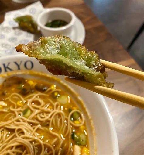 Rakkan Ramen - Chicago Illinois Restaurant - HappyCow