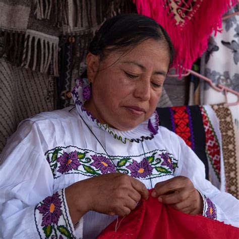 Fashion Expressions: The Stories She Wears, Prada Group x UNFPA in Messico - YM!