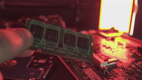 Computer Memory Install 的图像结果