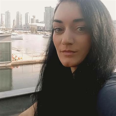 Nadia - Ukrainian teacher - ₹1636/h