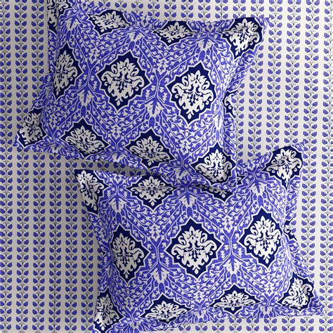 Buy PORTICO Lavender Red Printed Cotton Super King Bedsheet Set ...