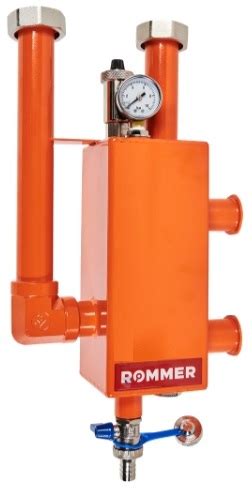 Гидравлическая стрелка Rommer 1 1/2", 3,0 м3/час с гайками и ...