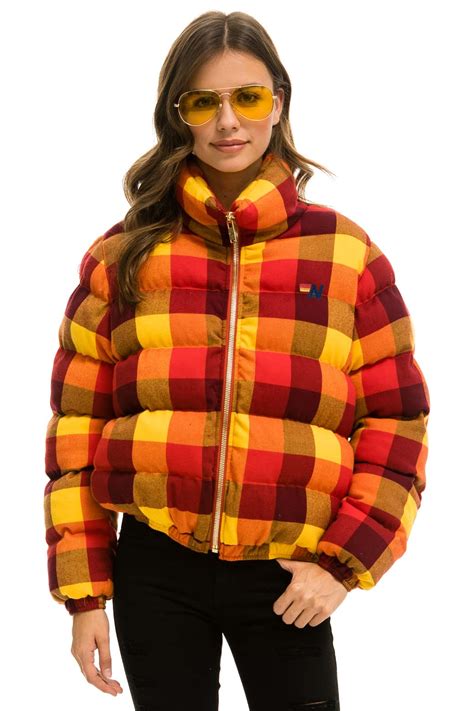 APRES PLAID PUFFER JACKET - SURFY PLAID - Aviator Nation