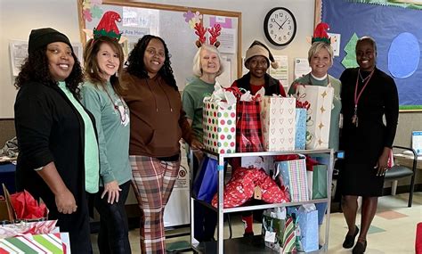 Jefferson Woman’s Club delivers gifts to Easter Seals North Georgia ...