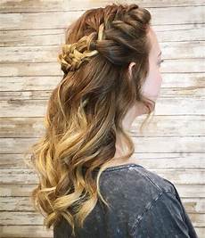 Hairstyles For Prom by 32 Cutest Prom Hairstyles For Medium Length Hair For 2020 Hairstyles For Prom