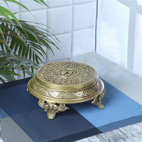 Brass Ethnic Indian Handcrafted Round Chowki with 4 Carved Legs – Two ...