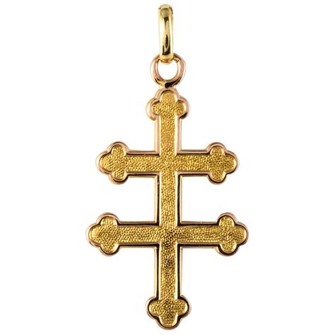 French 1960s Chiseled 18 Karat Yellow Gold Cross Lorraine Pendant at ...