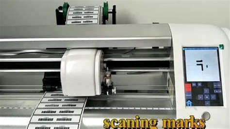 Vinyl Sticker Cutting Plotters - Graphtec CE7000-60 Cutting Plotter ...