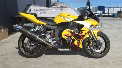 2005 YAMAHA YZF-R6 VALENTINO ROSSI LE RACE REPLICA - JBW5277695 - JUST CARS