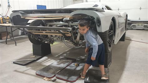 How can I change the dialogue language in MW '05? : r/needforspeed