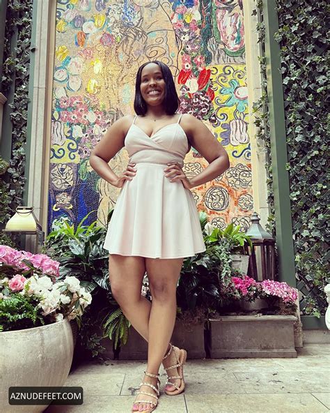 BRITTANY L. SMITH Feet - AZNudeFeet