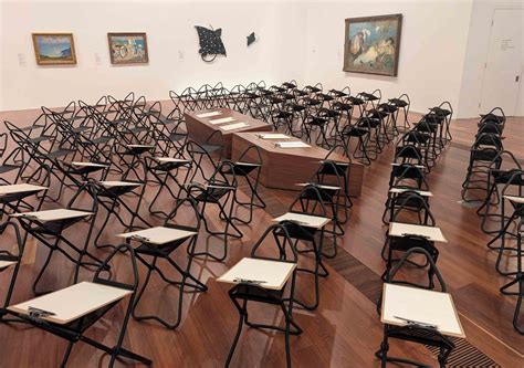 Drawing en masse | Lily Mae Martin