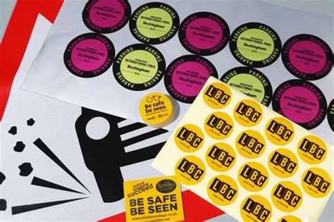 Resolution Stickers 的图像结果