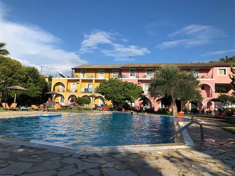 ADRIOLOS (Liapades, Corfu) - Hotel Reviews & Photos - Tripadvisor