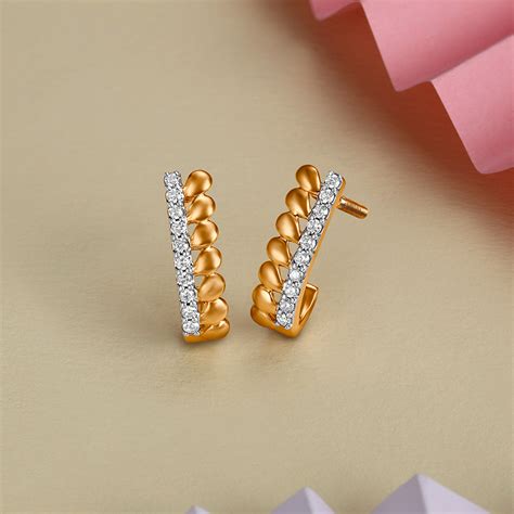 Easy Glam Diamond Stud Earrings