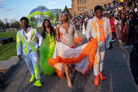 See our 10 favorite show-off photos from Muskegon prom 2023 - mlive.com