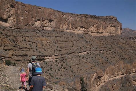 Jebel Shams Summit Hike (W4) | Misfat al Abriyyin, Oman