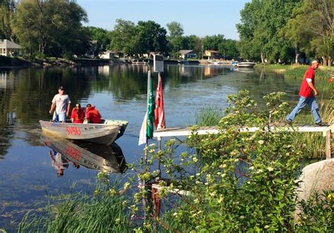 Kawkawlin River cleanup returns for 2022 to ‘give back to this ...