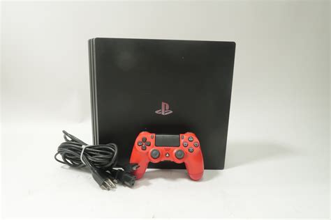 Sony CUH-7015B 1TB 4K Video Game Console PlayStation 4 Pro 8450