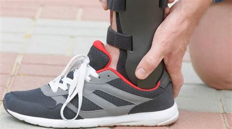 Step into Comfort: The Advantages of Orthopedic Shoes for Foot Health