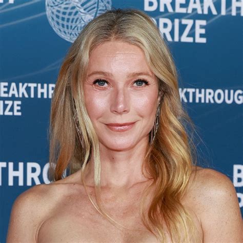 Gwyneth Paltrow and daughter Apple twin in matching pajamas during makeup-free cooking session