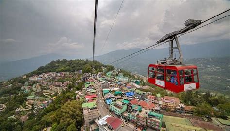 Darjeeling Vs Gangtok: Which Destination Is More Exciting?