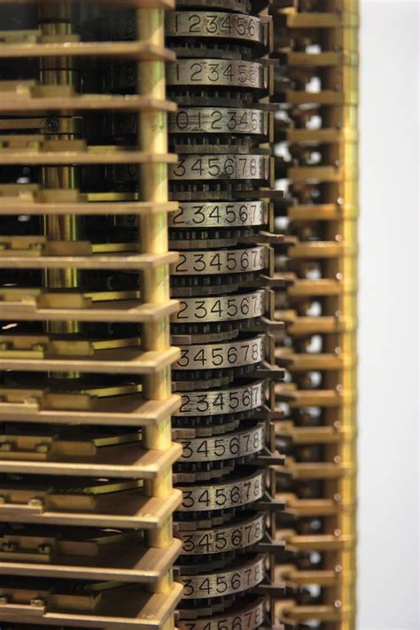 Computer Invent 的图像结果