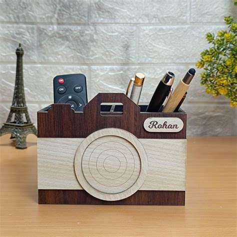 WEHATKE Customized/Personalized Retro Camera Shape Pen Stand/Holder ...