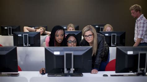 Computer Technology Course 的图像结果