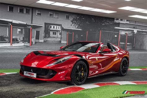 Rosso Corsa - Ferrari 812 GTS