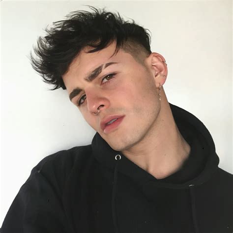 Cuts In Eyebrows, Boys Eyebrows, Eyebrow Piercing Men, Face Piercings ...