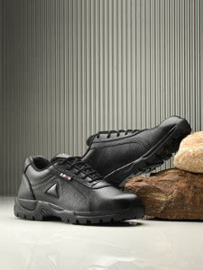 leo's Fitness shoes Steel Toe Leather Safety Shoe Price in India - Buy ...