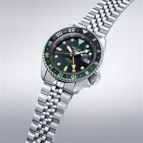 Seiko 5 Sports SKX GMT Bi-Colour Green Dial Watch SSK035K1