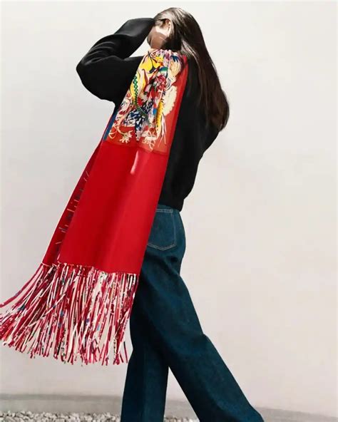 Hermès Continues To Reinvent The Scarf