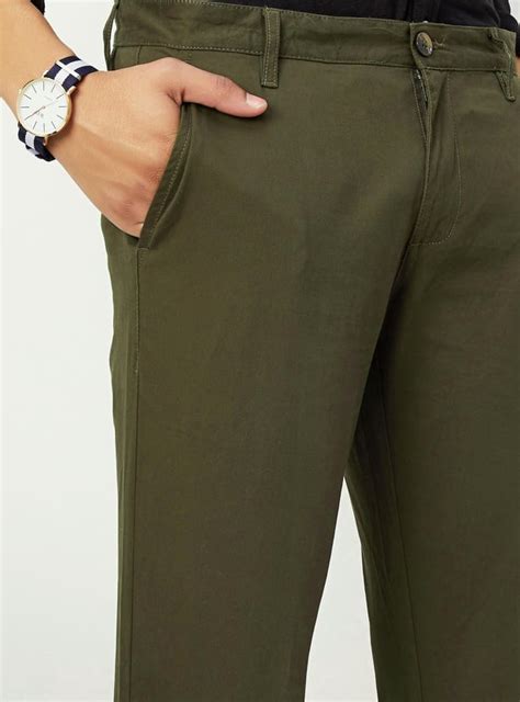 Buy Men Slim Fit Stretch Chinos Online at just Rs. 899.0 ...