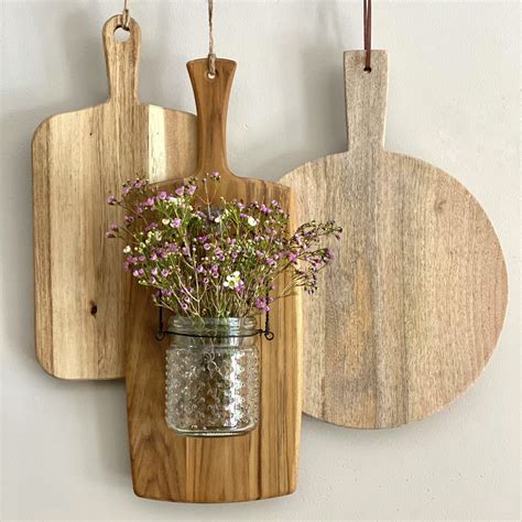 4 Ways of Using Wood Cutting Boards in Decor - Cali Girl In A Southern ...