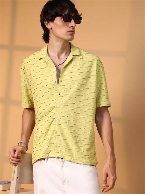 ₹899 | Campus Sutra men's Butter Yellow Swish-Textured Shirt - Campussutra