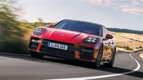 2026 Porsche Panamera Review: Expert Insights, Pricing, and Trims