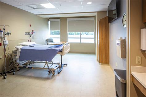 HCA Westside Regional Medical Center Tower - JE Dunn Construction