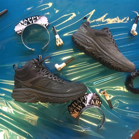 SHOES-N FEET - Bellevue WA - Hours, Directions, Reviews - Loc8NearMe