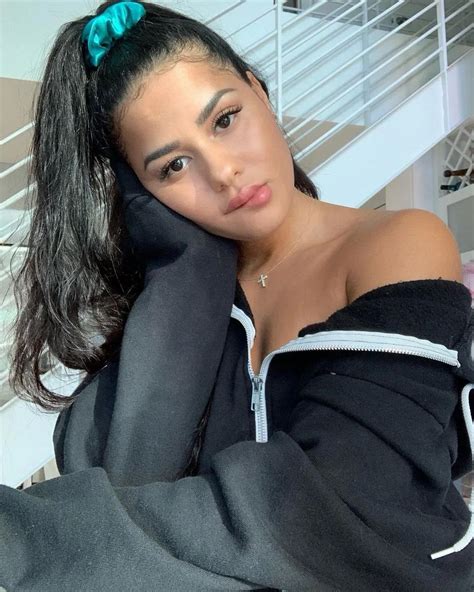 Katya Elise Henry Age, Height, Weight, Body Measurements, Bra Size