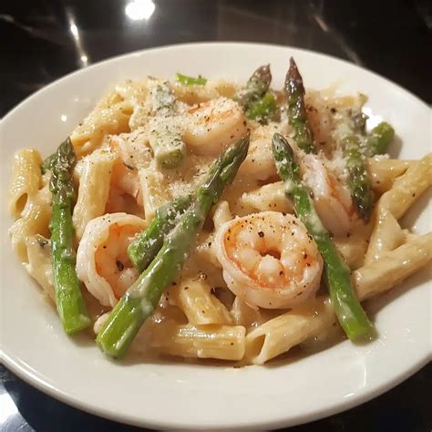 Creamy Shrimp and Asparagus Pasta : A Decadent Yet Simple Seafood ...