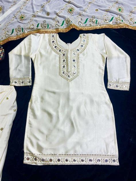 MD 3019 SILK DESIGNER TOP WITH DHOTI SKIRT AND DUPATTA SET AT BEST ...